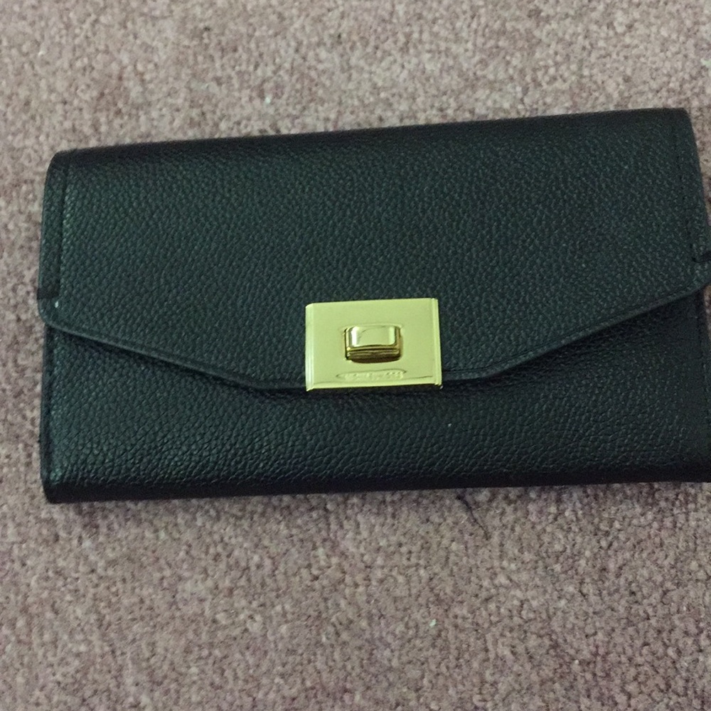 Michael Kors leather wallet Final Sale